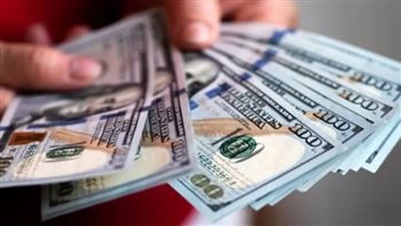 الدولار ينخفض أمام الجنيه المصري بمقدار 1.95 جنيه خلال أسبوع